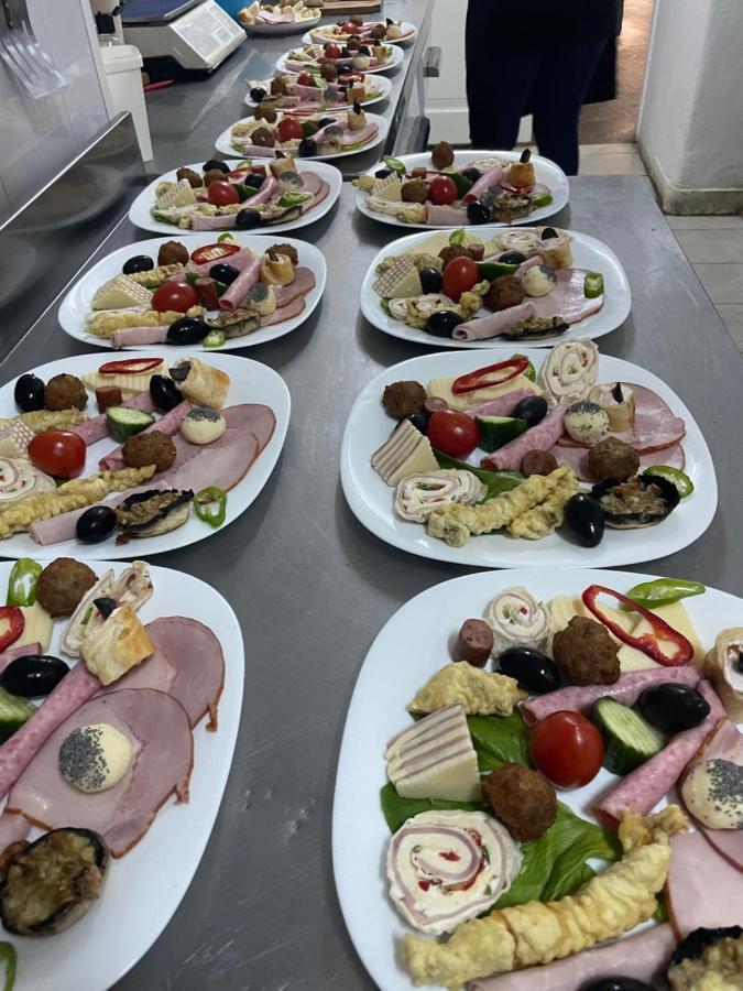 Pensiunea El Greco Frîna Buitenkant foto